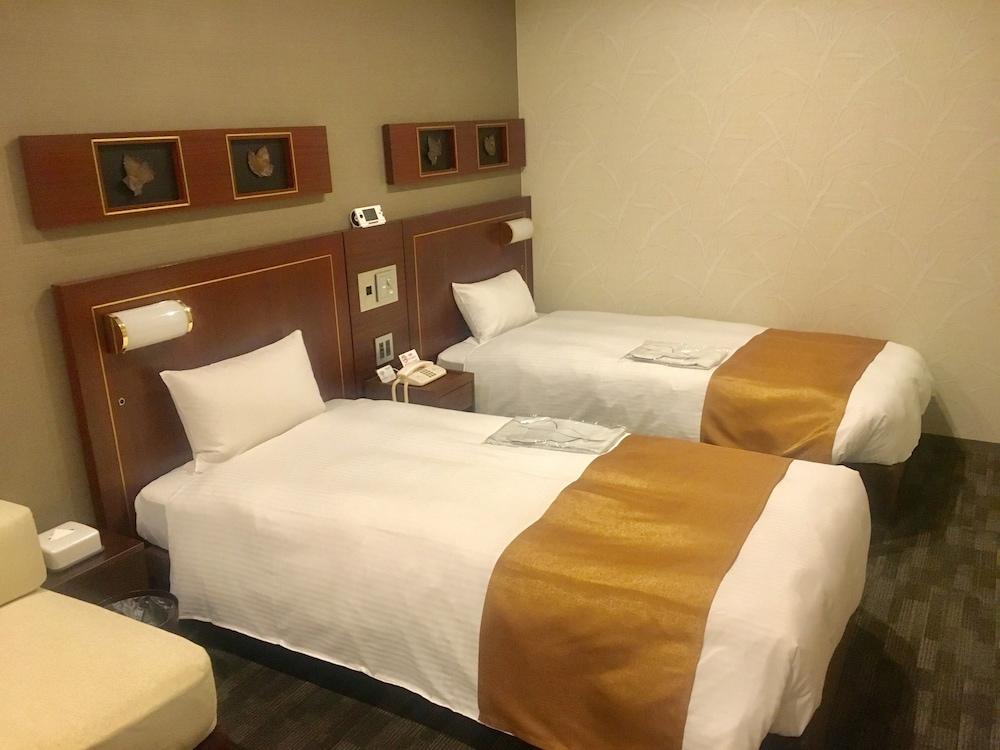 Hotel Villa Fontaine Tokyo-Jimbocho Esterno foto