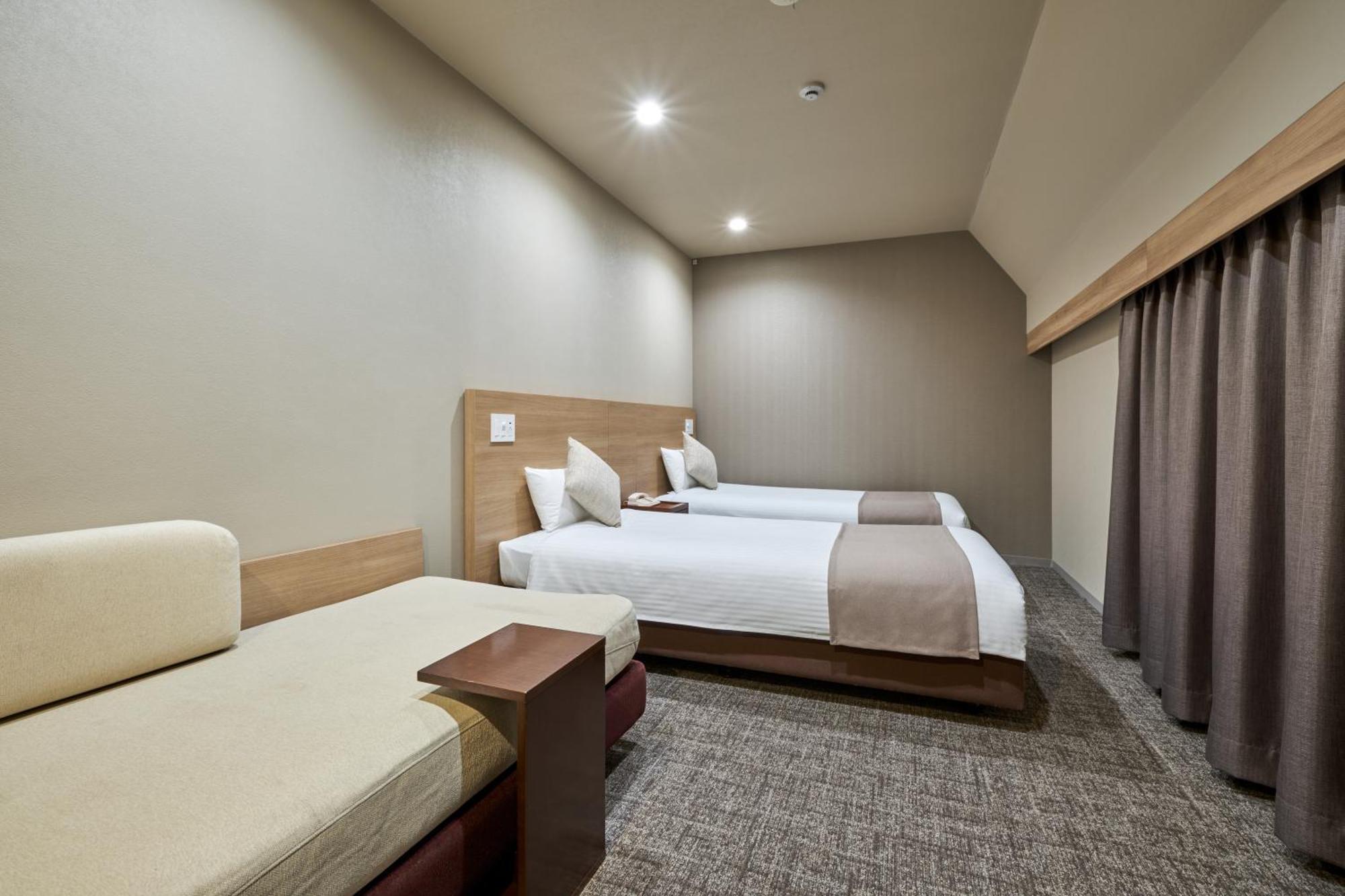 Hotel Villa Fontaine Tokyo-Jimbocho Esterno foto