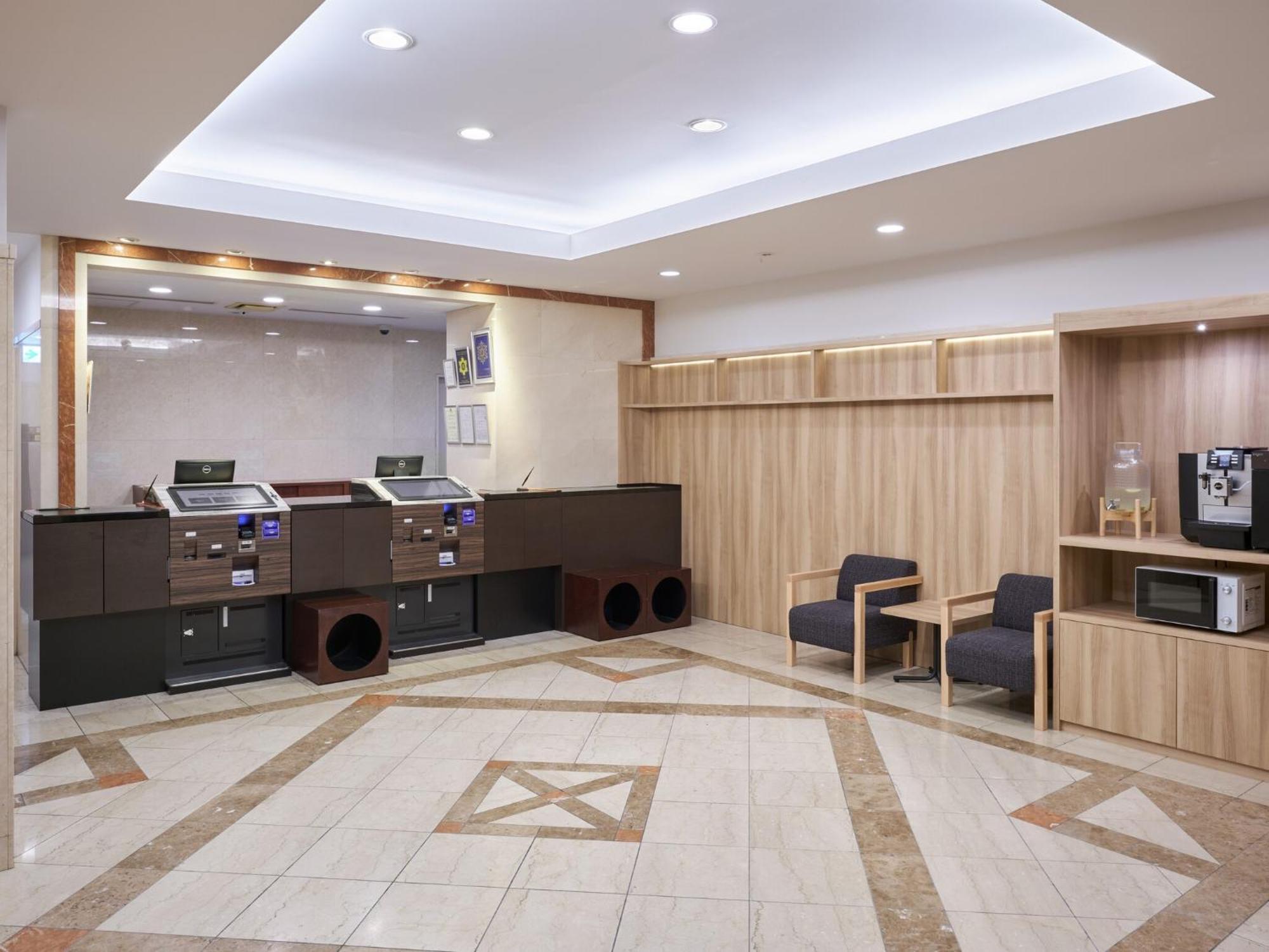 Hotel Villa Fontaine Tokyo-Jimbocho Esterno foto